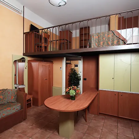 Apartahotel Liberty Parma