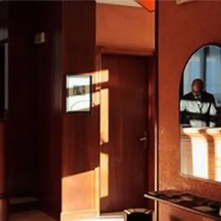 Liberty 3* بارما