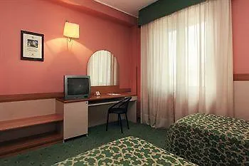 Liberty 3* بارما